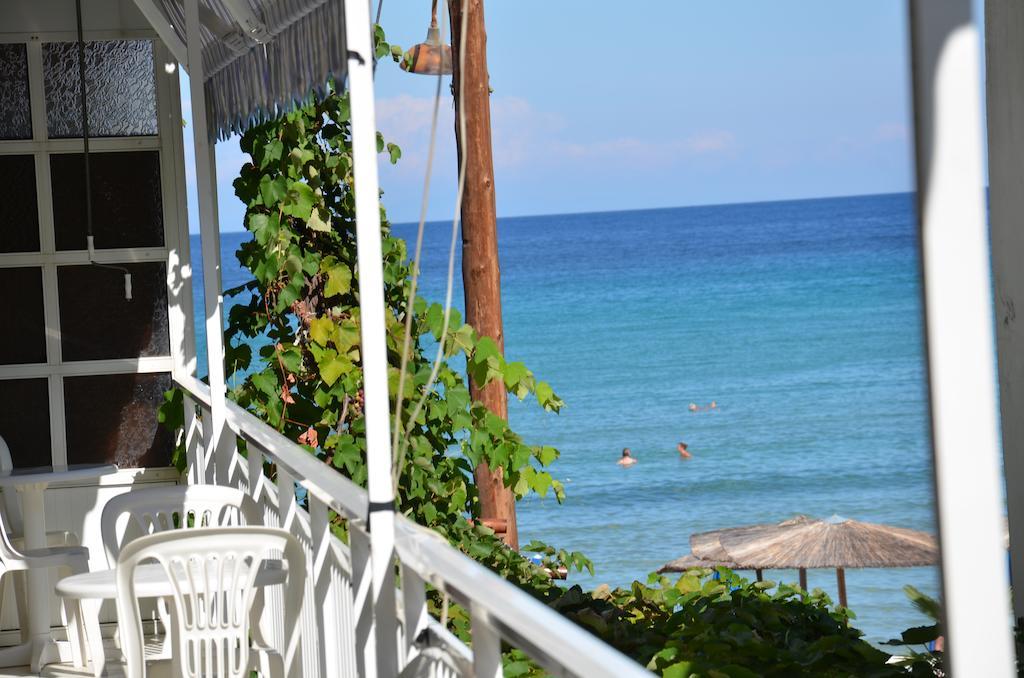 Chrisi Akti Hotel Skala Potamia  Bagian luar foto
